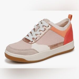 BZees For Lifestride Womens Dynamic Sneaker - 7 Wide Width